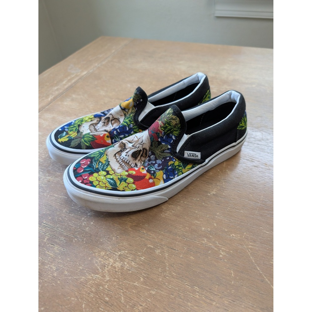 Vans Classic Slip-On Skull Fruit Still Life Black Sneakers Womens 8 M 6.5 edgy - Picture 3 of 8